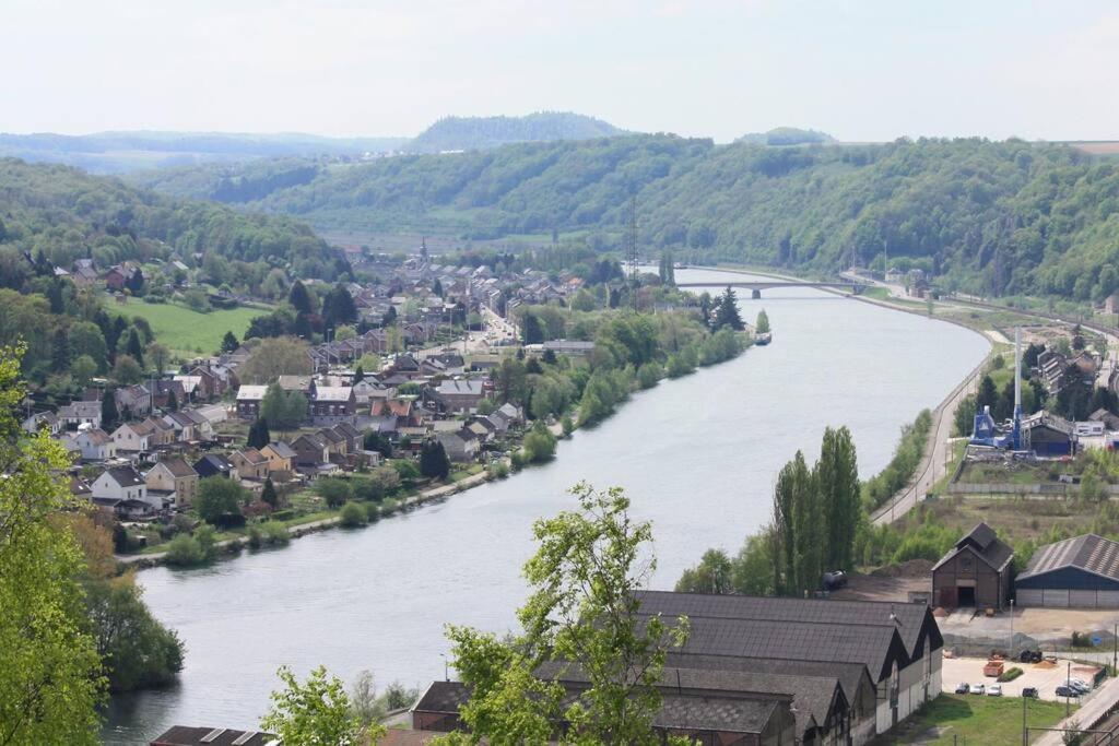 Gite La Petite Ourse - Gite De Charme Citadin Andenne Zewnętrze zdjęcie
